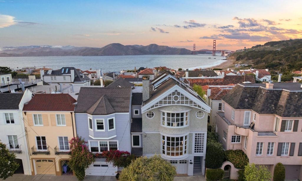 In-Depth Tour of San Francisco: From the Golden Gate Bridge to the Arts District’s Unique Experiences